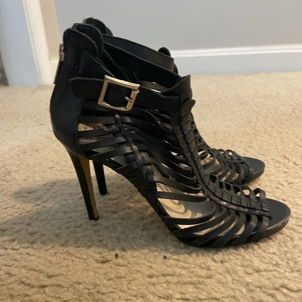 Vince Camuto strappy black heel size 8.5 women